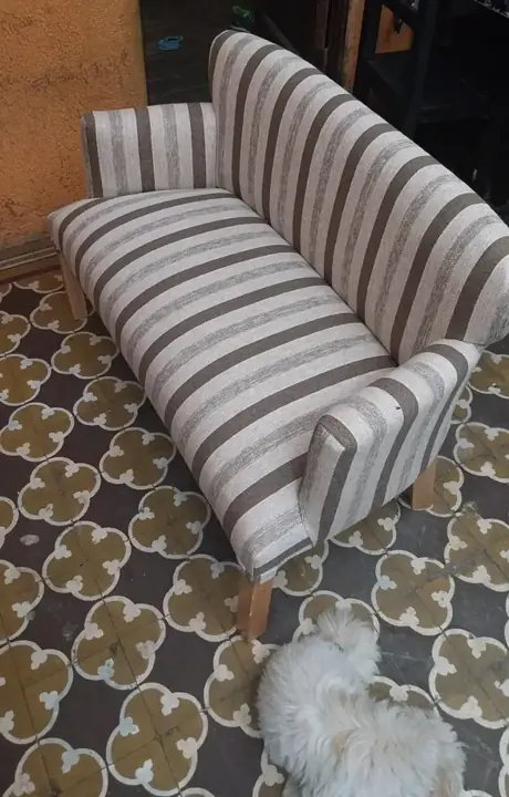 Foto de comprador de Sillon de 2 Cuerpos con Apoyabrazos de Madera para Living 4