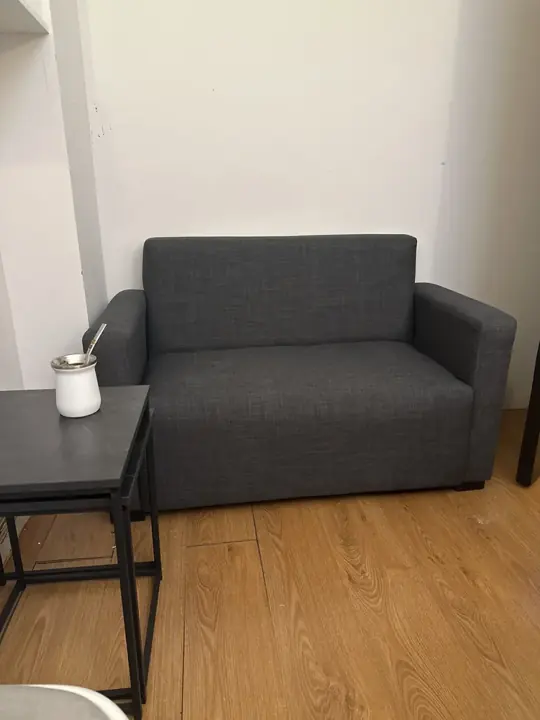 Foto de comprador de Sillon Moderno de 2 Cuerpos Tapizado en Lino 5