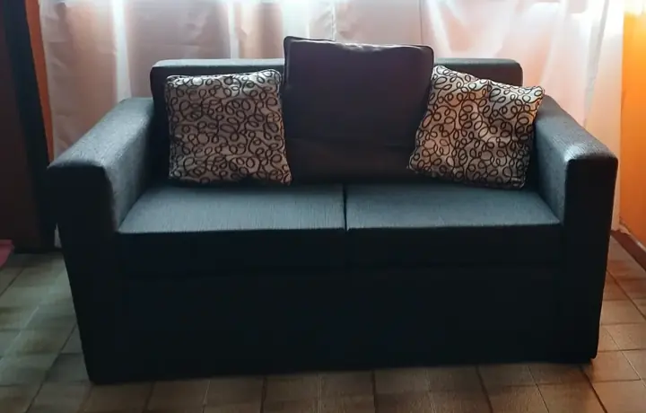 Foto de comprador de Sofa de 2 Cuerpos en Tela Chenille 152 cm 1