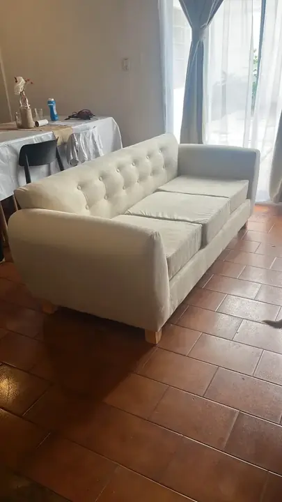 Foto de comprador de Sillon Oval de 3 Cuerpos en Chenille Antidesgarro 3