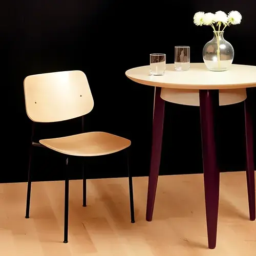 Silla Kikely Tony hierro negro asiento madera natural para comedor
